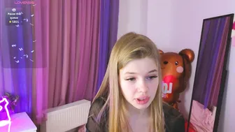 Riinaaa webcam chat 02/09/2026
