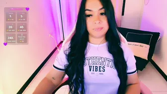 lalablack1_ tease amateur cam video