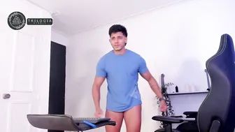 ashton_coleman_ chat cam porn (06/22/2025)
