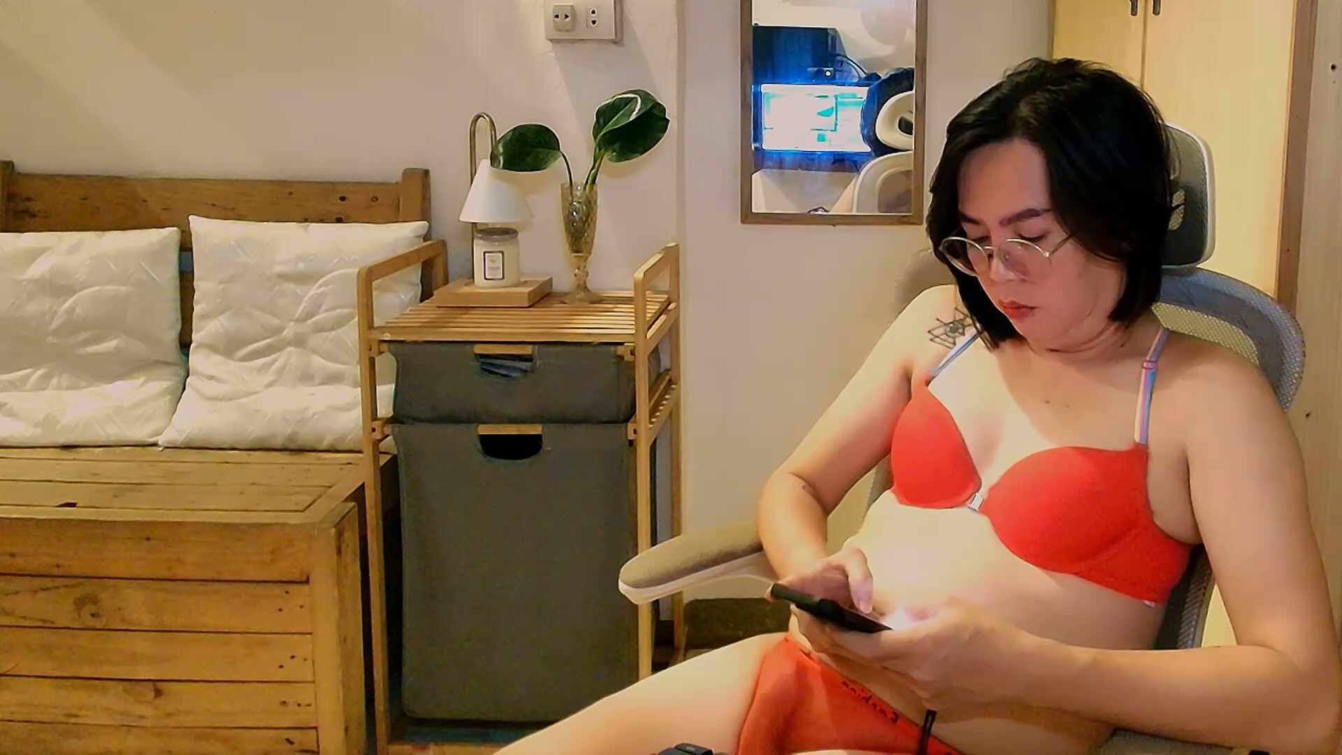 shootingcumts chat sex 09 February 2026