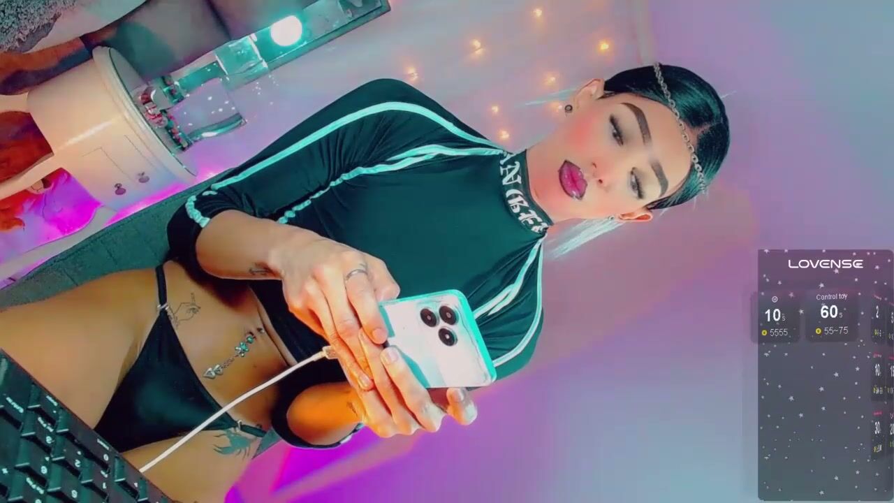 isabellagirs cam show 09 February 2026