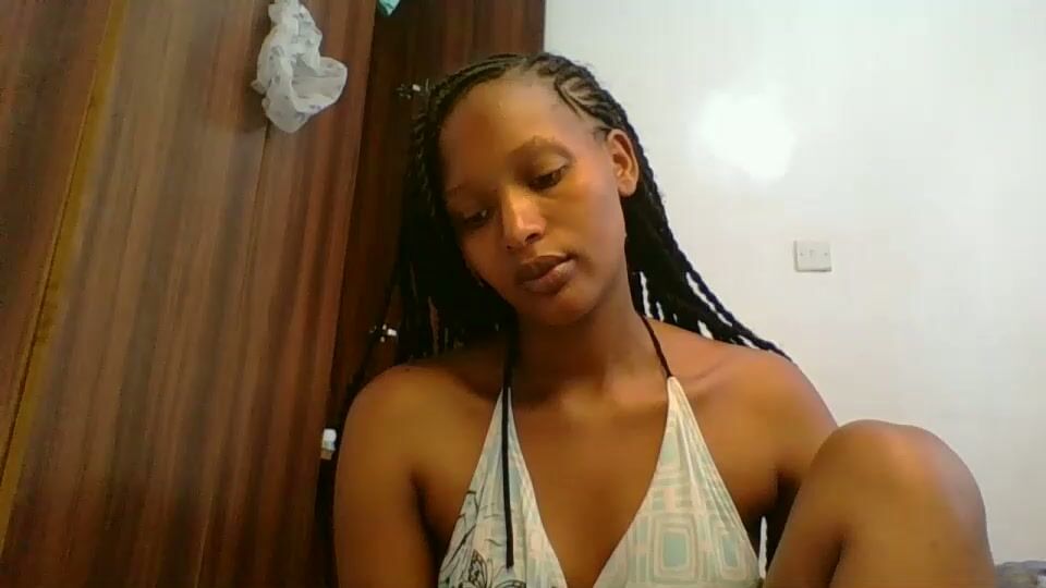 Sweet_melod hot cam video 09 February 2026