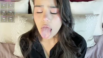 Ivyellis webcam porn video 09 February 2026