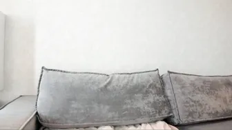 tixxxy young nude on cam
