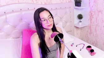 Gabbieskinny sex chat (02-09-2026)