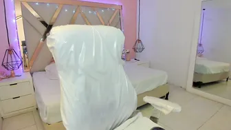 lauraklark recorded nude video 683246