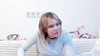 tawnynothstine teen chat cam sex