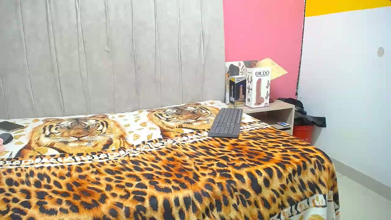 musaleva303av hot live cam video 10-Feb-26