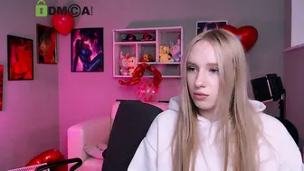 Playful_sophie lovense - 10-Feb-26