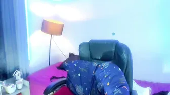 Chantal_fuck asian cam girl