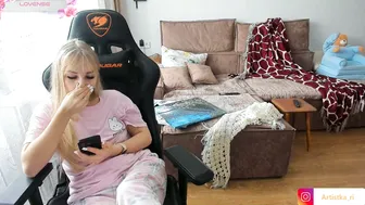 artistkari chat sex (02-10-2026)