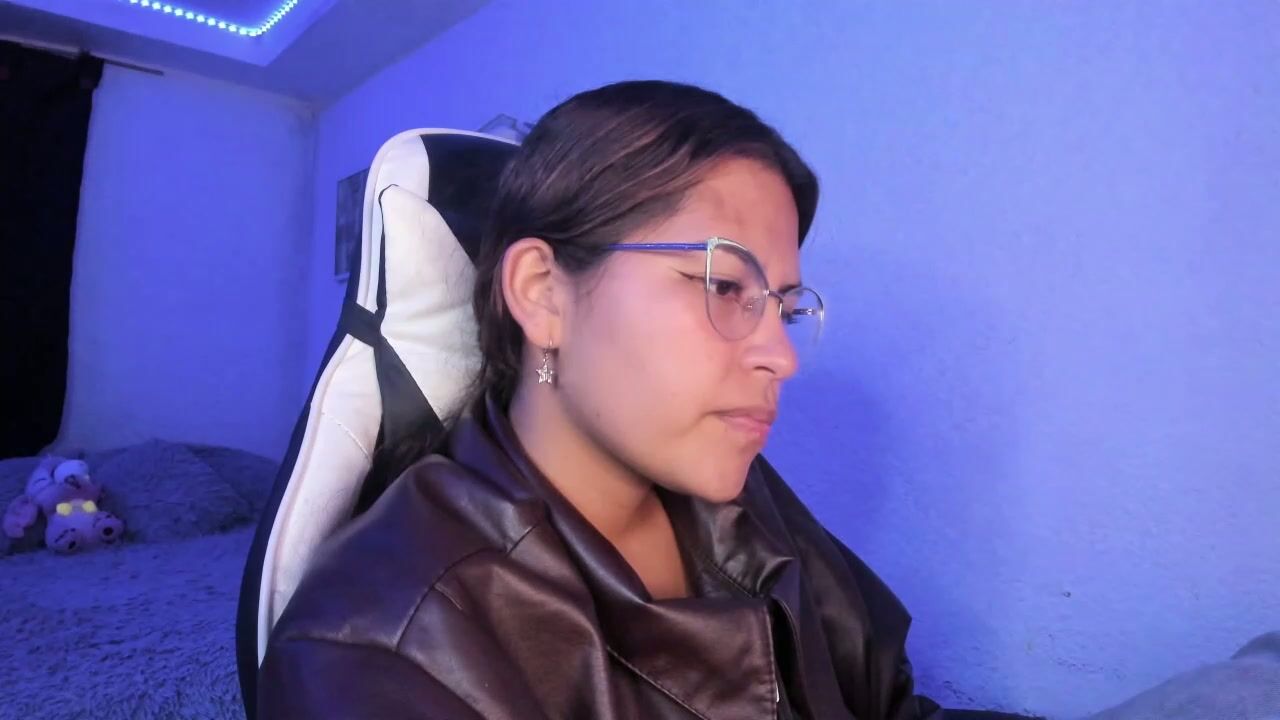 ladybrown_16 nude cam (02/10/2026)
