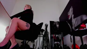 queencatsnow dom cam girl chat