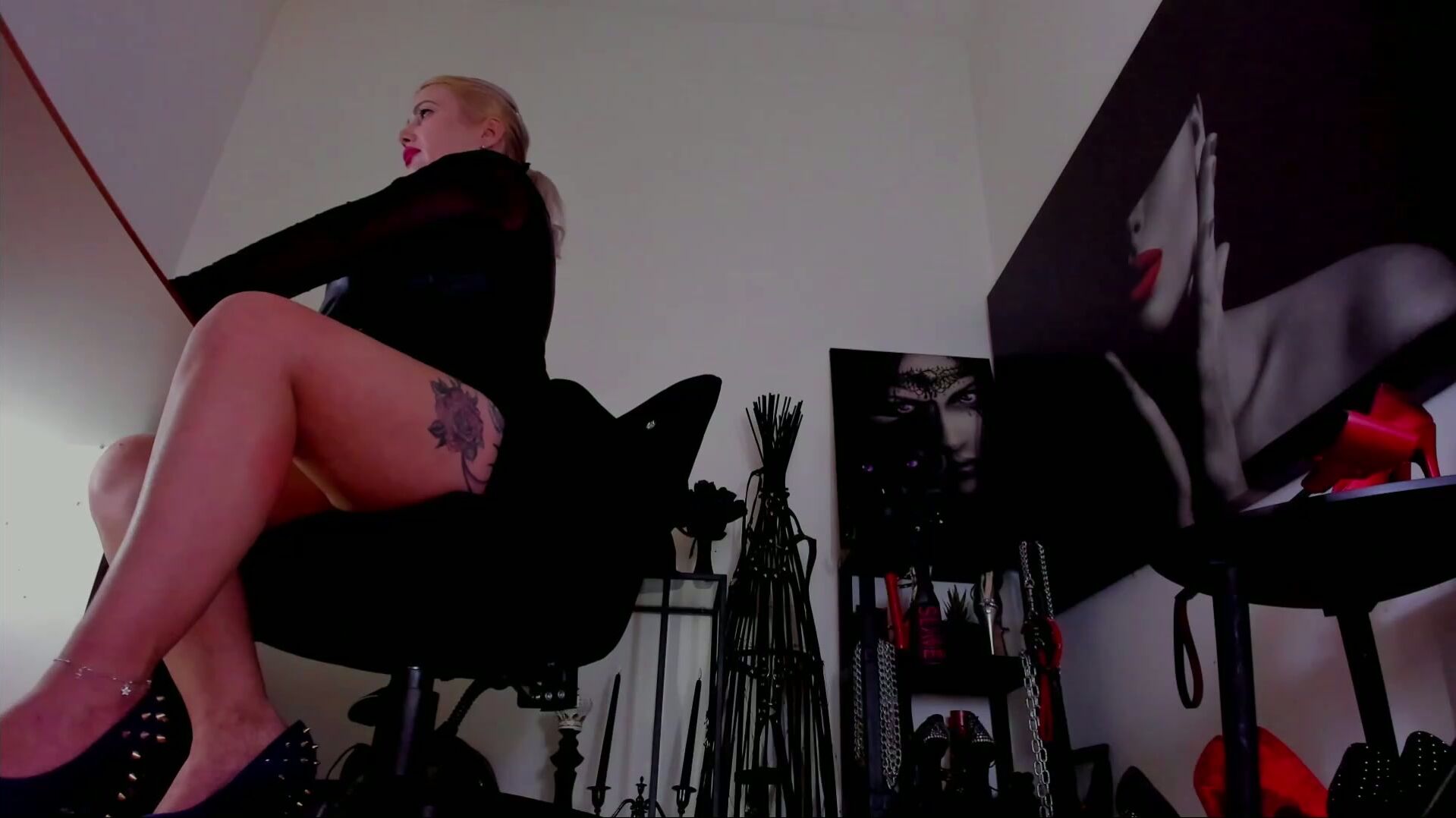 queencatsnow dom cam girl chat