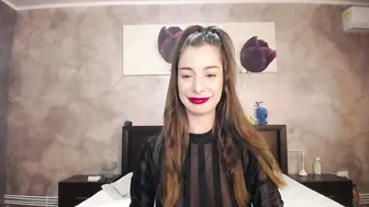 hotilia18 smoke on cam