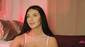 Luanaxdess live cam show (02-10-2026)