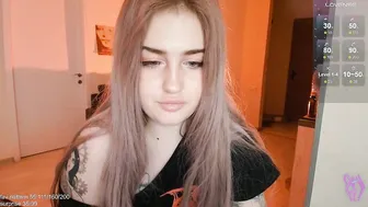 Gothkittys posing on cam 10-Feb-2026