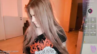 Gothkittys posing on cam 10-Feb-2026