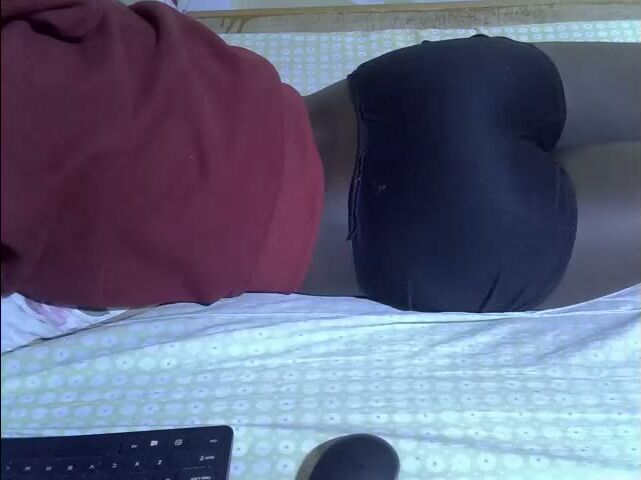 iam_nisa 10-Feb-26 milf