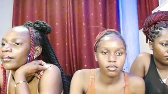 Pretty_lioness_ deepthroat cam video