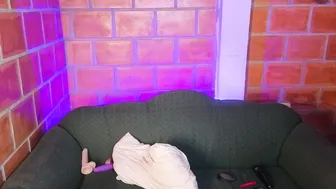 Purepleasure25 on webcam 10-Feb-26