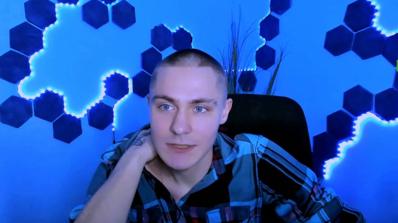 naughty_brandon young on cam