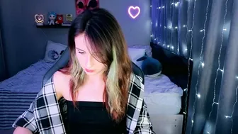 keti_moon 02-11-2026 smalltits