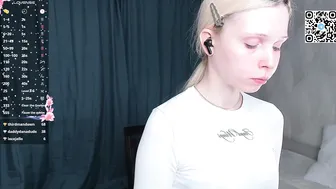 Mikaelataron free cam show 02-11-2026