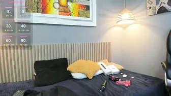 millie_b lovense naked on cam