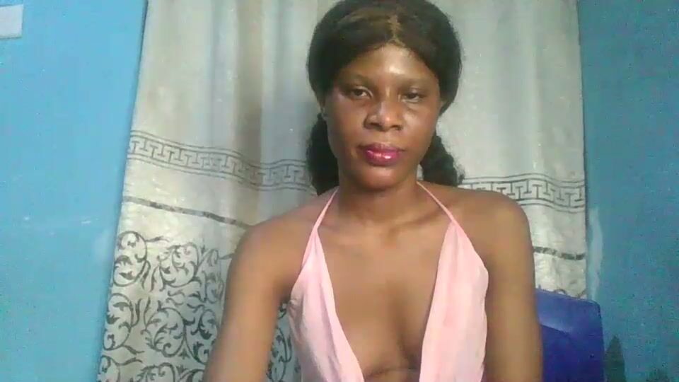 Luckymadequeen deepthroat on cam