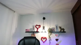 sophia_miller4 anal webcam chat