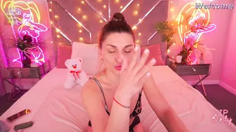 ellagoldenn recorded nude video 688309