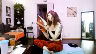 bombshellbaeby cam chat (02-11-2026)