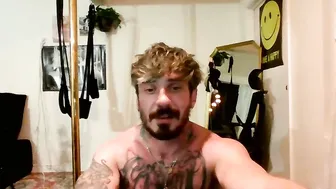 Lolaandthegun porn chat 02/11/2026