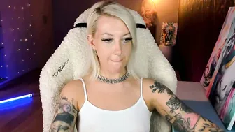 tykioty_miley recorded nude video 689472