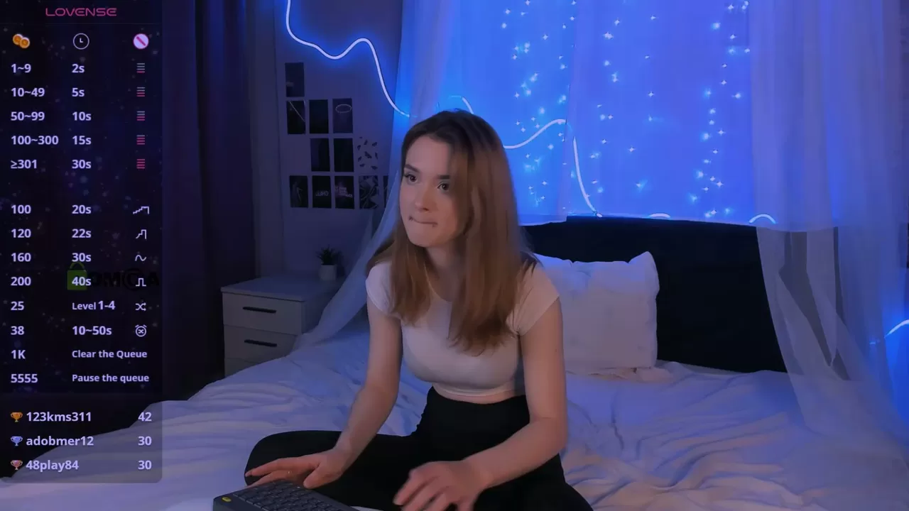 Liana kisses hot amateur video xxx chat 