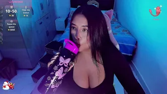 shanonn_diprima_ bigboobs posing on cam