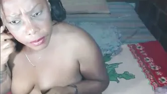 Emmyly2 latina - 23-Jun-2025