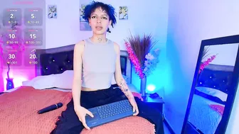 Hannahblue_ lovense cam chat