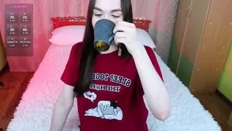 katy_st_james brunette cam porn