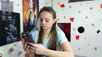 misss_viki recorded nude video 690744