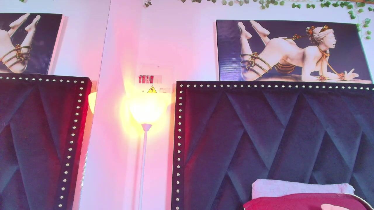 naia_x cam porn video 11 February 2026