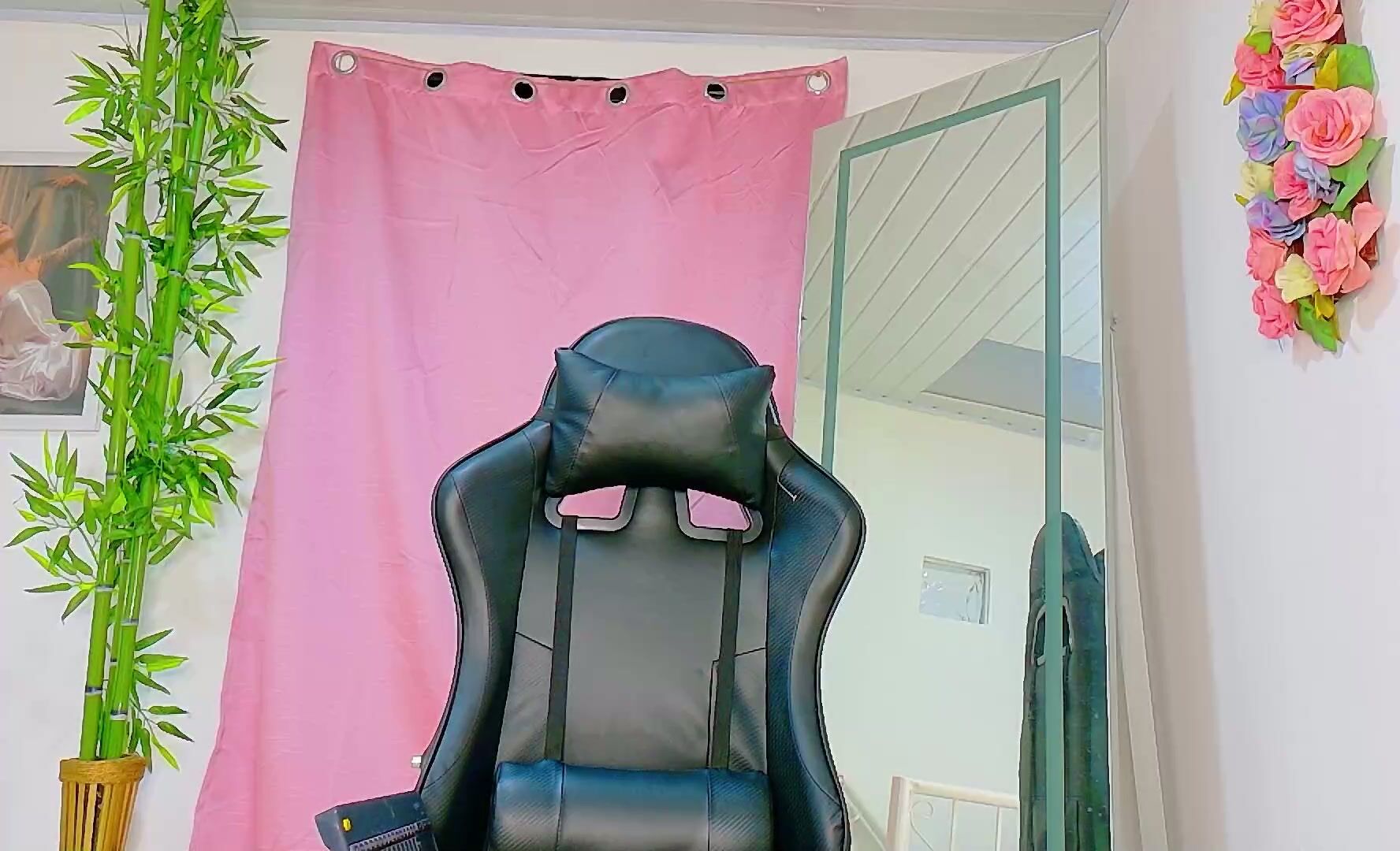 Prettybunnies08 teen cam sex chat