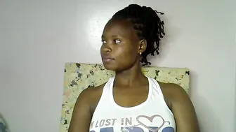 sexy_molyne chat porn 12-Feb-2026