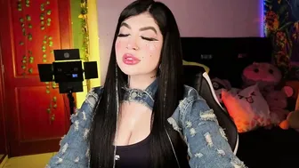 queenlamia recorded nude video 693024