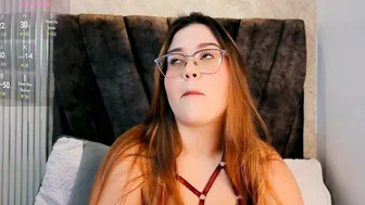 _zoe_boobs_ 02-12-2026