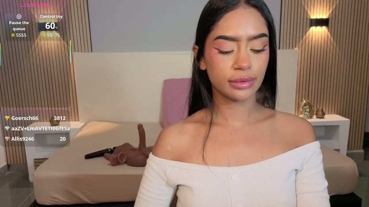 Chloemoon8 (02-12-2026)