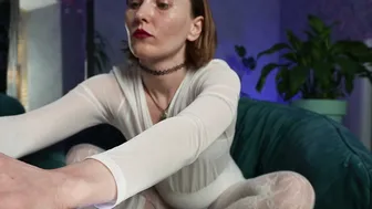 clara_bendover 12 February 2026