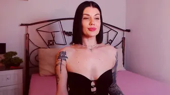 yvonneeverlee recorded nude video 695394