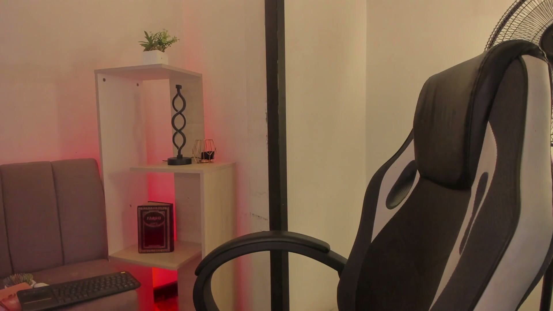 cleowhite_ cam video 13-Feb-2026